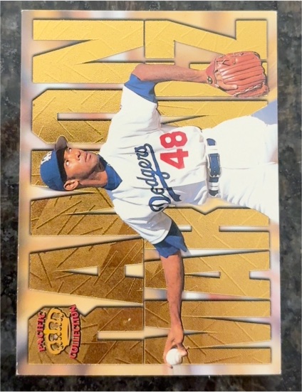 1997 Pacific Crown Collection Latinos of the Major Leagues #LM-28 Ramon Martinez — front