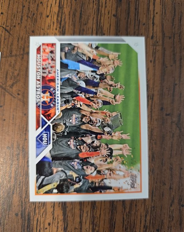 2023 Topps Series 2 #534 Houston Astros Team — front