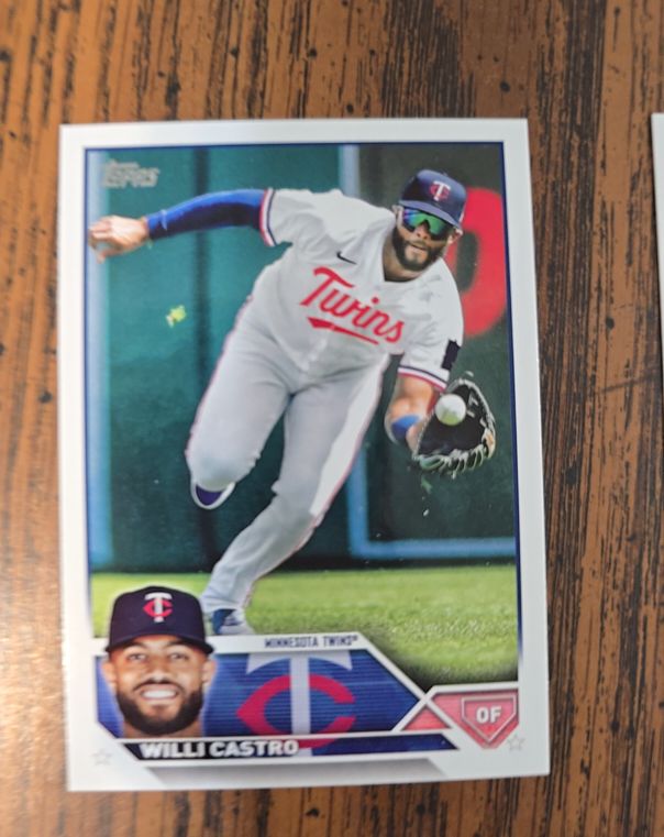 2023 Topps Series 2 #411 Willi Castro — front