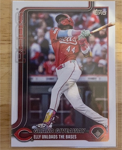 2025 Topps Update #US235 Elly De La Cruz Grand Giveaway — front