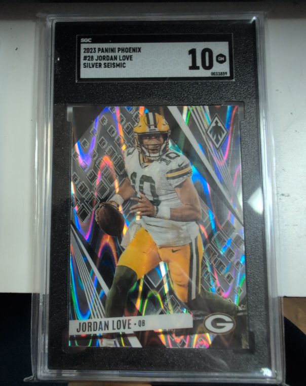 2023 Panini Phoenix #28 Jordan Love Silver Seismic — front