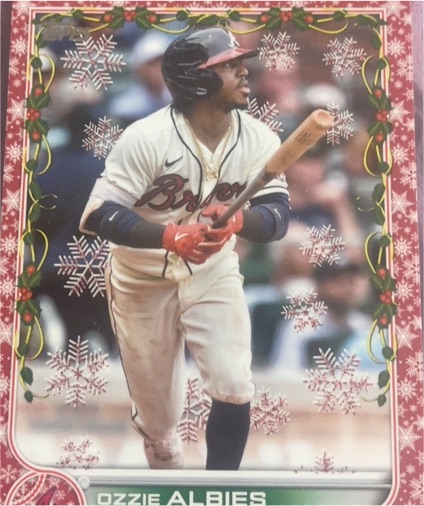 2022 Topps Holiday #HW163 Ozzie Albies — front