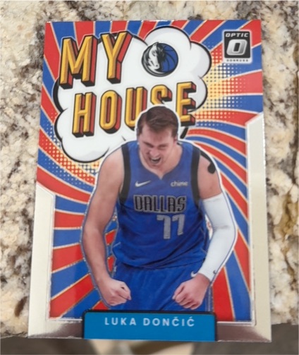 2021-22 Panini Donruss Optic #1 Luka Dončić My House — front