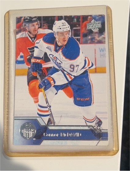 2016-17 Upper Deck #75 Connor McDavid — front