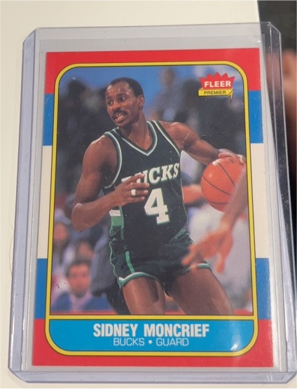 1986-87 Fleer #75 Sidney Moncrief — front