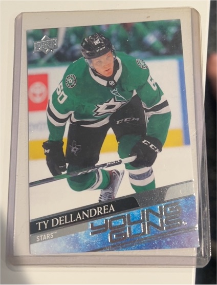 2020-21 Upper Deck Series 1 #213 Ty Dellandrea — front