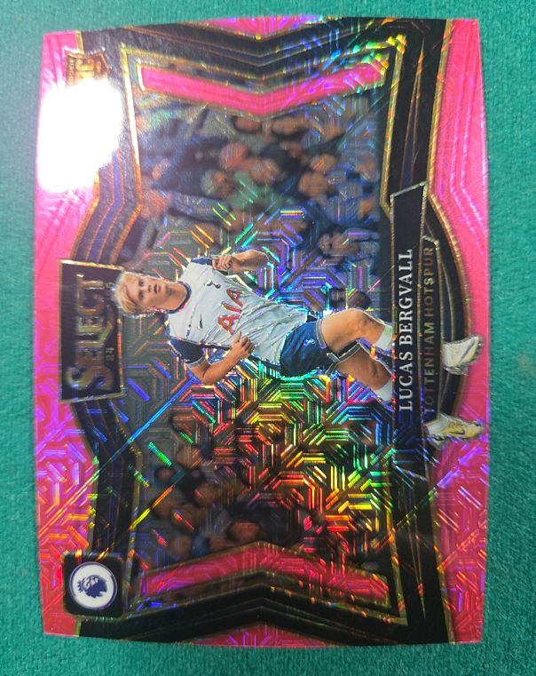 2024-25 Select Premier League Field Level RC Lucas Bergvall #238 Pink Mojo Prizm — front
