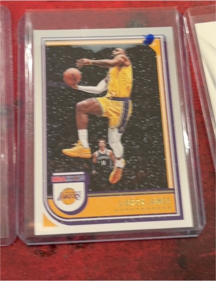 2022-23 Panini NBA Hoops #170 LeBron James — front
