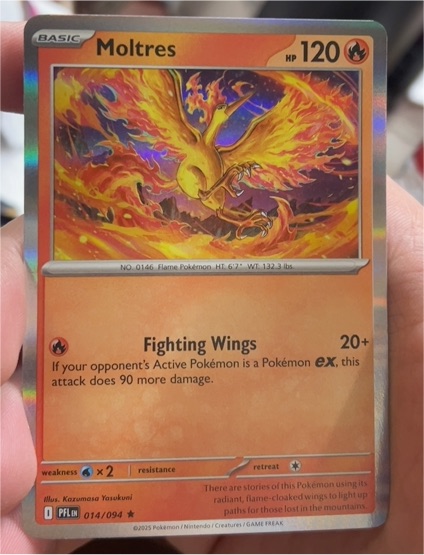 2025 Pokémon #014 Moltres — front