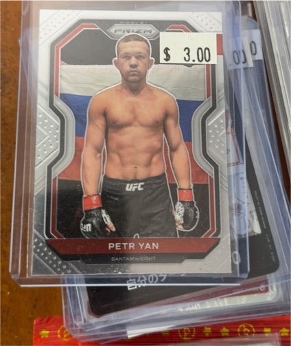 2021 Panini Prizm UFC #79 Petr Yan — front