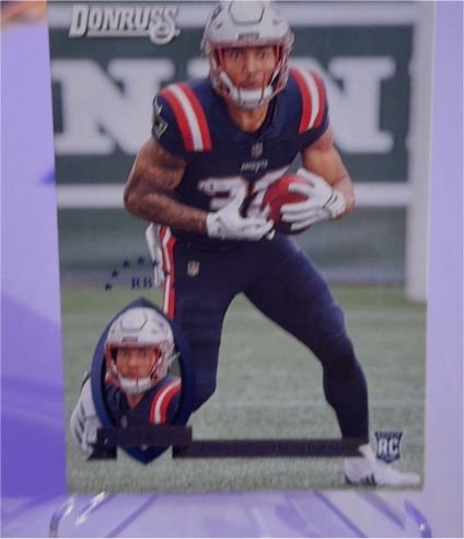 2025 Panini Donruss #29 Treveyon Henderson 1995 Retro Rookie — front