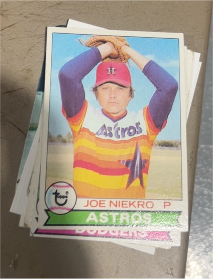 1979 Topps #68 Joe Niekro — front