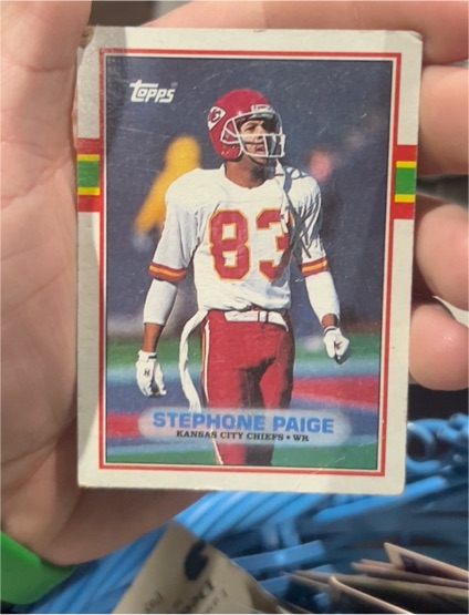 1989 Topps #359 Stephone Paige — front