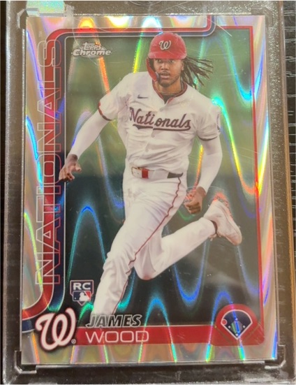 2025 Topps Chrome #132 James Wood — front