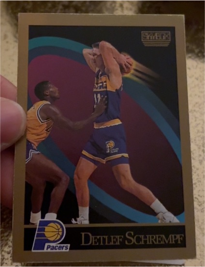 1990 SkyBox #121 Detlef Schrempf Indiana Pacers — front