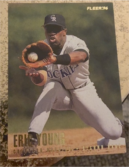 1996 Fleer #379 Eric Young — front