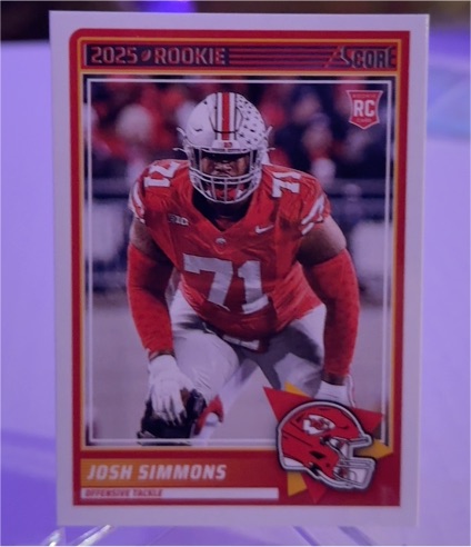 2025 Panini Score #32 Josh Simmons — front