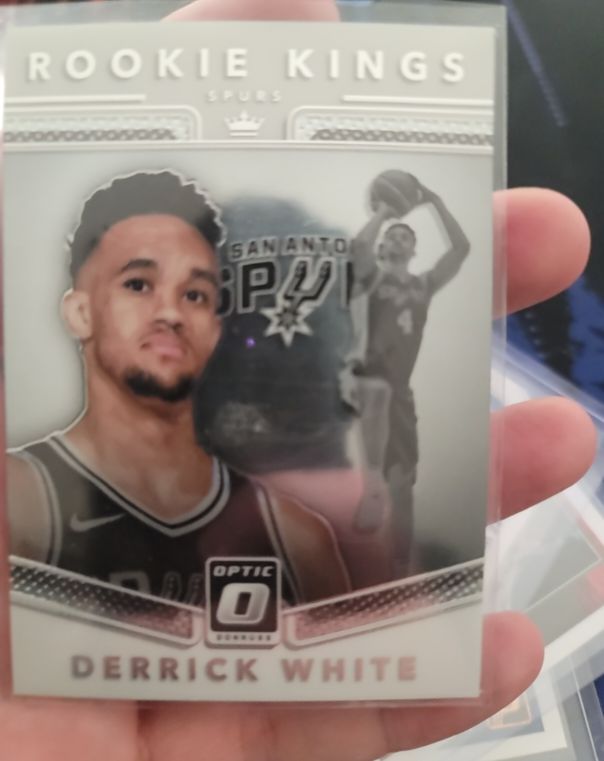 2017-18 Panini Donruss Optic #16 Derrick White Rookie Kings — front