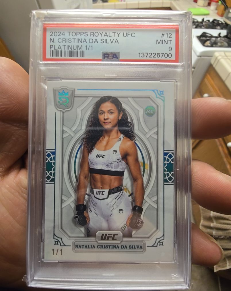 2024 Topps Royalty UFC #12 Natalia Cristina Da Silva — front