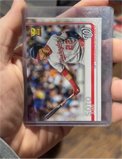 2019 Topps #213 Juan Soto — front