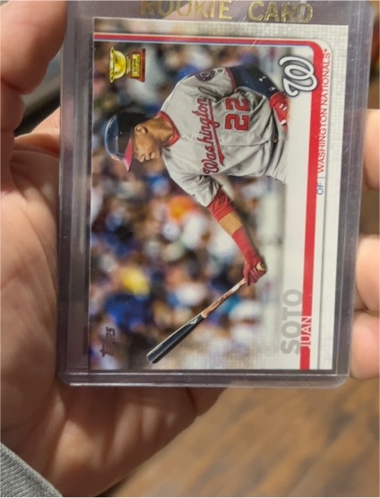 2019 Topps #213 Juan Soto — front