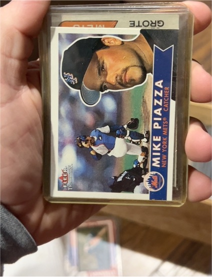 2001 Fleer Tradition #152 Mike Piazza — front