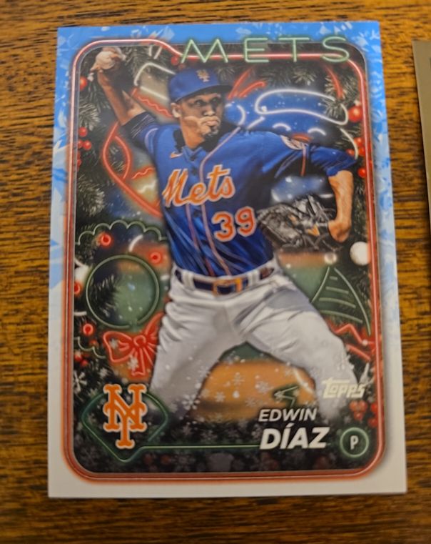 2024 Topps Holiday #H19 Edwin Diaz — front