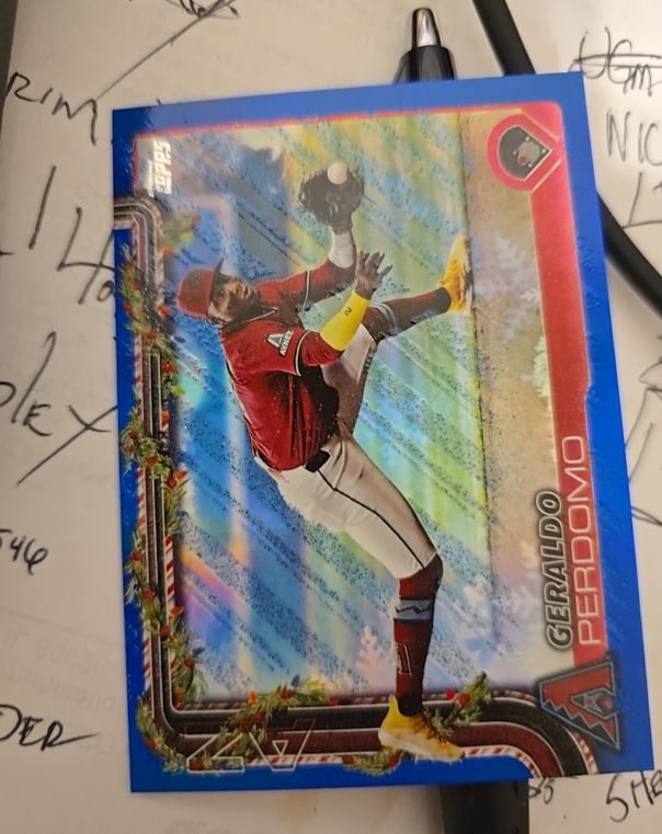 2025 Topps Holiday #H93 Geraldo Perdomo — front