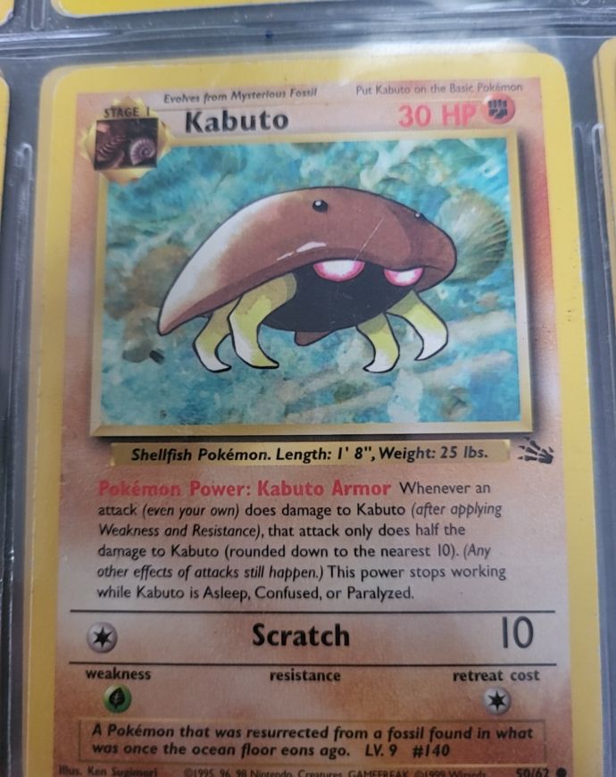 1999 Pokemon Fossil #50 Kabuto — front