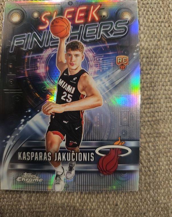 2025-26 Topps Chrome Sleek Finishers #SF-30 Kasparas Jakučionis — front