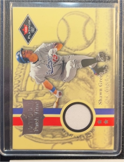 2001 Fleer Platinum National Patch Time #21 Shawn Green — front