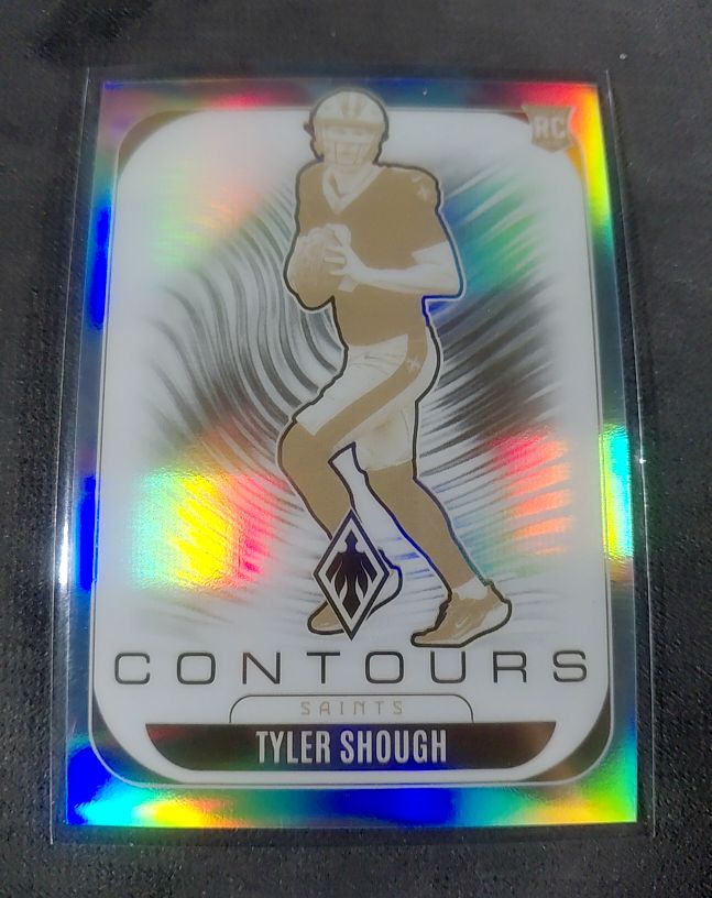 2025 Panini Phoenix #23 Tyler Shough Contours — front