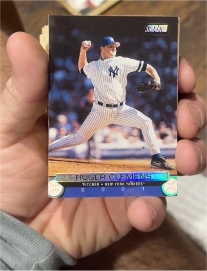2001 Topps Stadium Club Roger Clemens — front