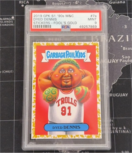 2019 Topps Garbage Pail Kids '90s Music & Celebrities #7a Dyed Dennis — front