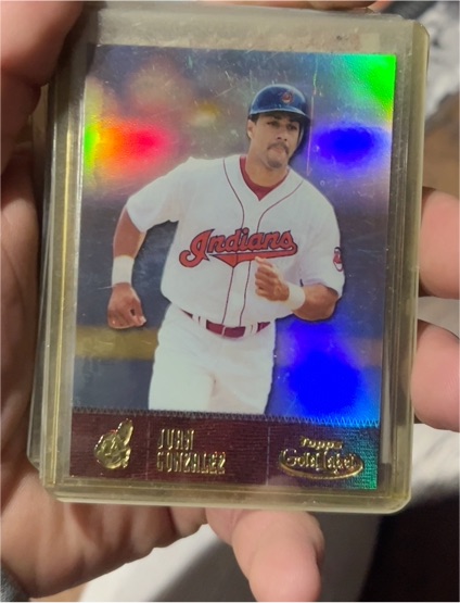 2001 Topps Gold Label #60 Juan Gonzalez — front