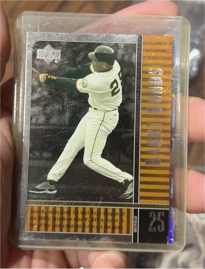 2000 Upper Deck Legends #37 Barry Bonds — front