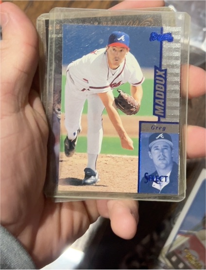 1997 Select Greg Maddux — front