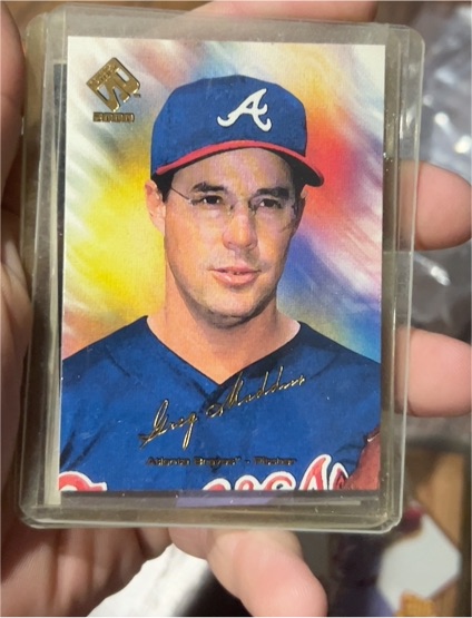 2000 Pacific Private Stock #12 Greg Maddux — front
