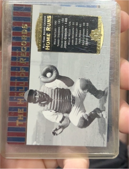 2001 Upper Deck Hall of Famers #85 Josh Gibson — front