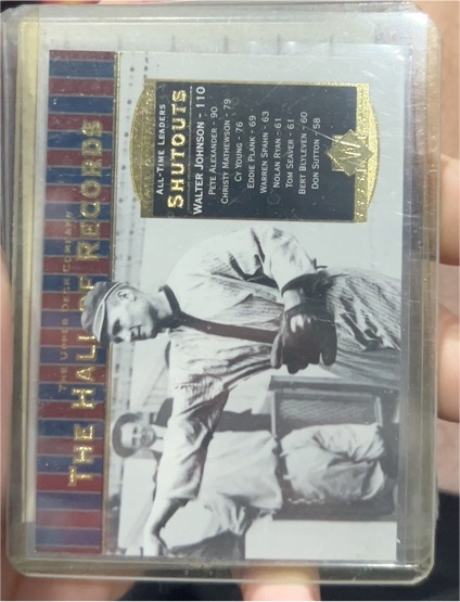 2001 Upper Deck Hall of Famers #10 Walter Johnson — front