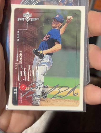 1999 Upper Deck MVP #117 Brad Radke — front