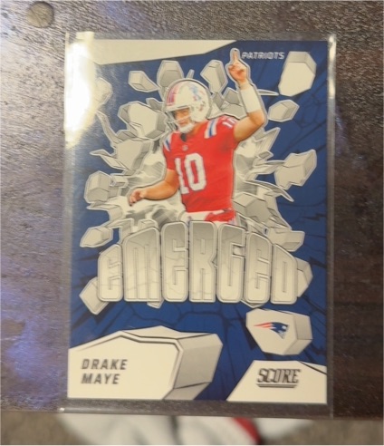 2025 Panini Score #10 Drake Maye — front