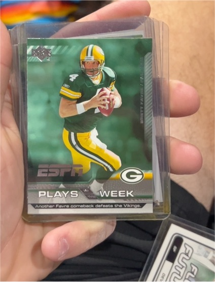 2005 Upper Deck ESPN Plays of the Week #PW-11 Brett Favre — front