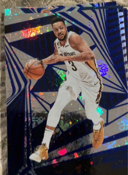 2023-24 Panini Revolution #33 CJ McCollum Winter — front