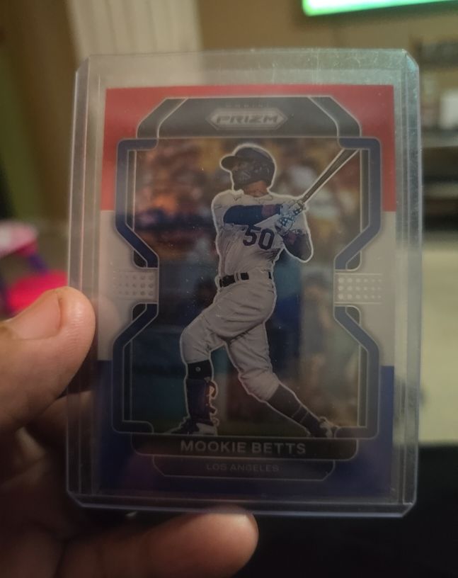 2022 Panini Prizm #191 Mookie Betts — front
