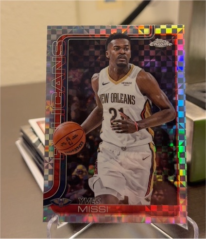 2025-26 Topps Chrome #102 Yves Missi — front