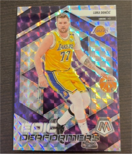 2024-25 Panini Mosaic #10 Luka Doncic Epic Performers — front