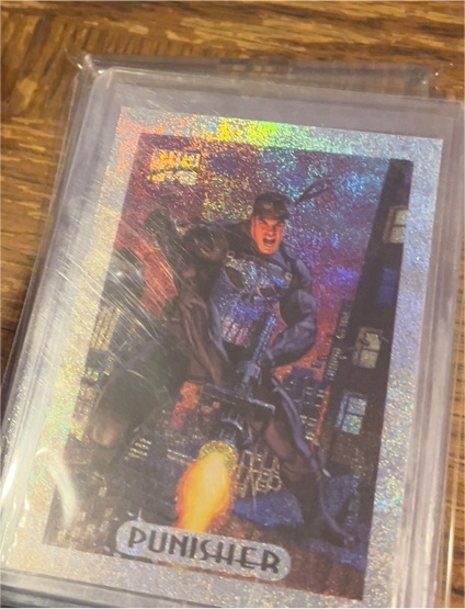 1994 Fleer Marvel Masterpieces #6 Punisher Silver Holofoil — front