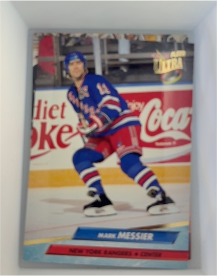 1992-93 Fleer Ultra #139 Mark Messier — front