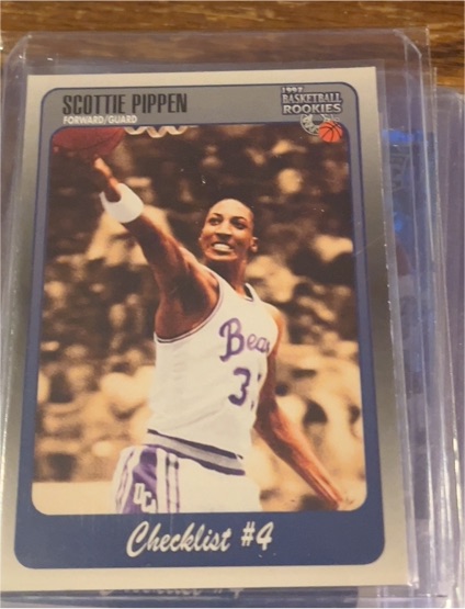 1997 Score Board Rookies #100 Scottie Pippen — front